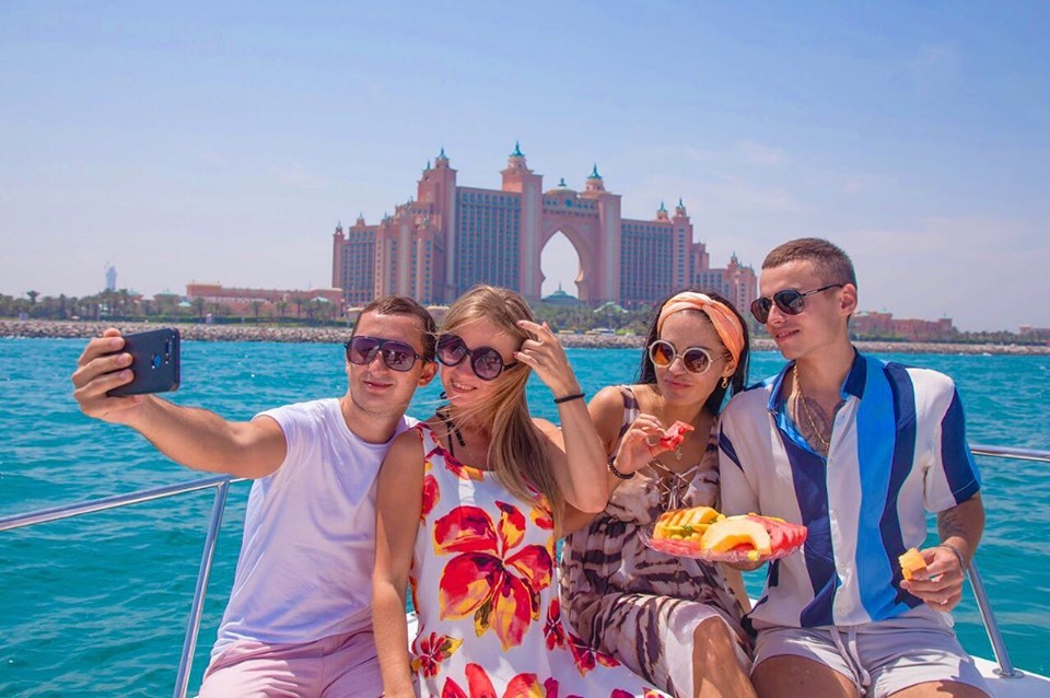 Yacht Charter Dubai